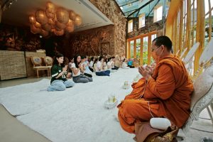 พรมขาว